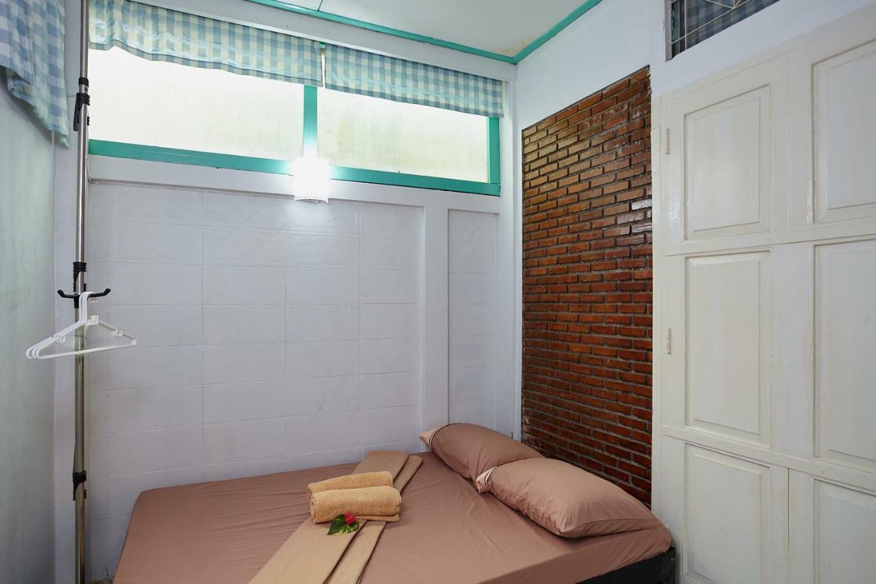 We Hostel Bangkok Exterior photo