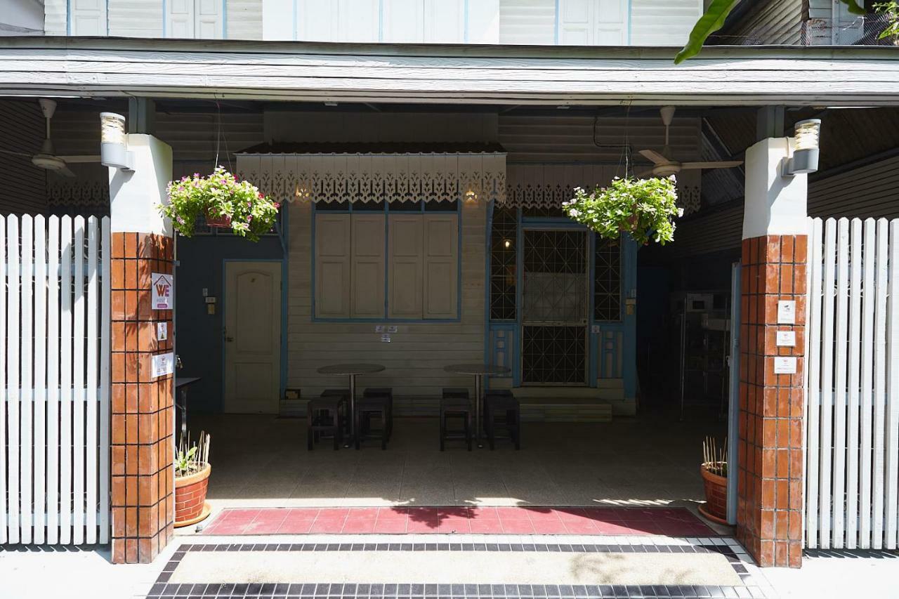 We Hostel Bangkok Exterior photo